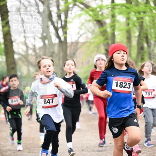 13.04.2025 - Hammer Lauf Dr. Thomas Lammeyer http://msf.ph/oto/7629956 13.04.2025 09:23:48 Laufen 849, 847, 15, 1823, 787 meine-sportfotos.de