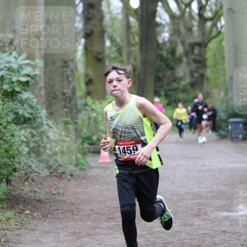 13.04.2025 - Hammer Lauf Jannik Wohlers http://msf.ph/oto/7629973 13.04.2025 12:40:58 Laufen 1459 meine-sportfotos.de