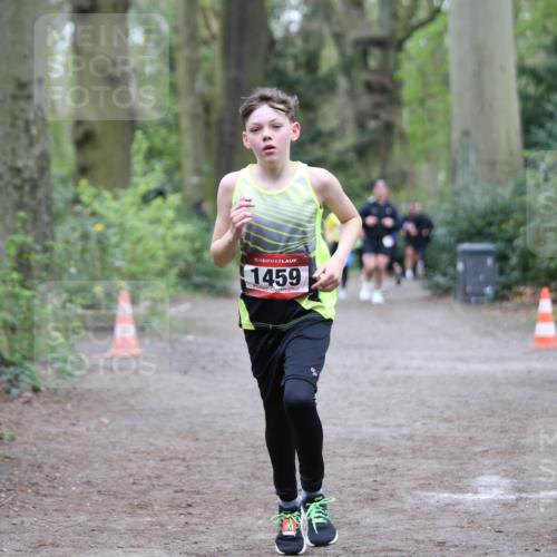 13.04.2025 - Hammer Lauf Jannik Wohlers http://msf.ph/oto/7629985 13.04.2025 12:40:58 Laufen 15, 1459 meine-sportfotos.de