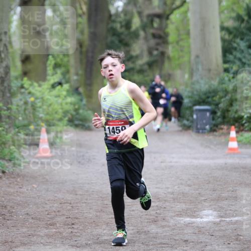 13.04.2025 - Hammer Lauf Jannik Wohlers http://msf.ph/oto/7629989 13.04.2025 12:40:57 Laufen 1450 meine-sportfotos.de