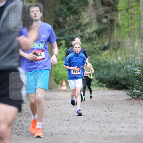 13.04.2025 - Hammer Lauf Jannik Wohlers http://msf.ph/oto/7630073 13.04.2025 12:40:48 Laufen 1984, 909 meine-sportfotos.de