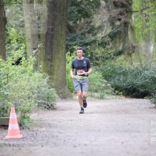 13.04.2025 - Hammer Lauf Jannik Wohlers http://msf.ph/oto/7630075 13.04.2025 13:17:26 Laufen 1891 meine-sportfotos.de