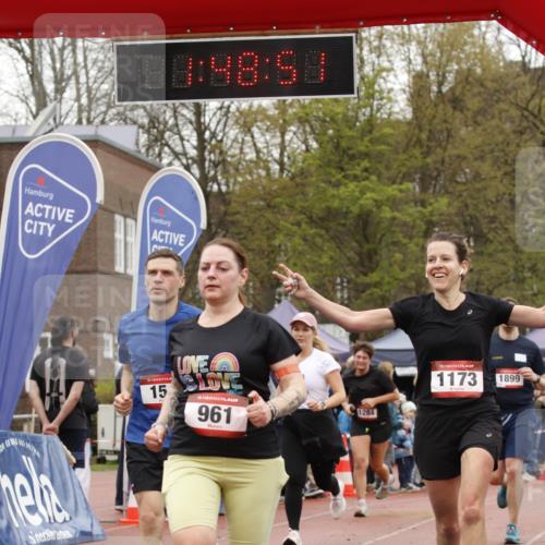 13.04.2025 - Hammer Lauf A. Gomolzig http://msf.ph/oto/7630080 13.04.2025 12:48:49 Ziel 154, 463, 464, 514, 961, 1173, 1198, 1202, 1284, 1373, 1374, 1844, 1899 meine-sportfotos.de