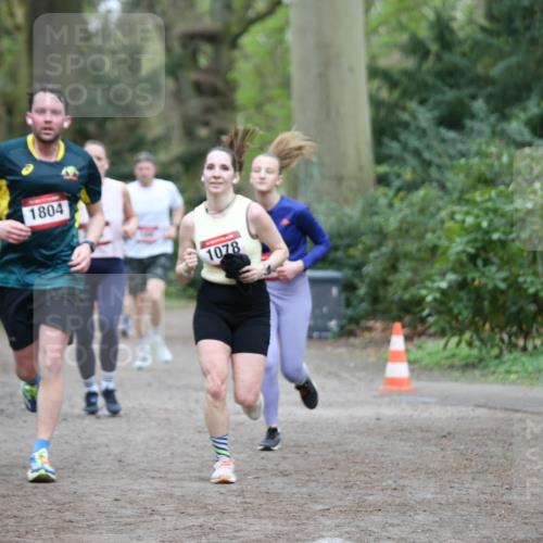 13.04.2025 - Hammer Lauf Jannik Wohlers http://msf.ph/oto/7630118 13.04.2025 12:40:40 Laufen 1804, 1078 meine-sportfotos.de