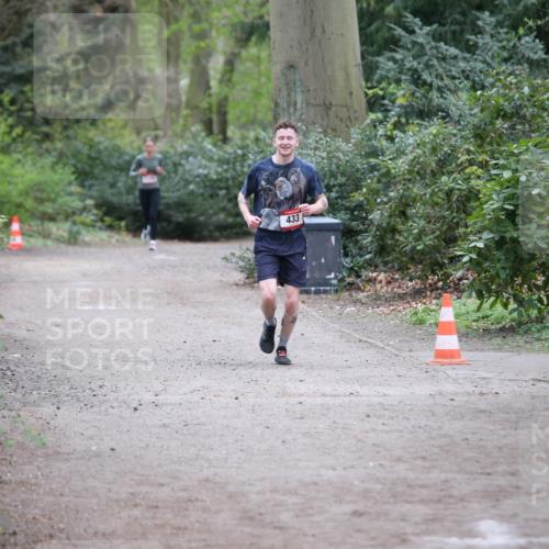 13.04.2025 - Hammer Lauf Jannik Wohlers http://msf.ph/oto/7630173 13.04.2025 13:16:12 Laufen 433 meine-sportfotos.de