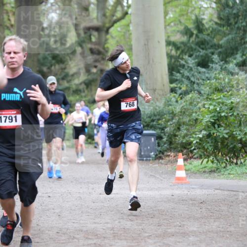 13.04.2025 - Hammer Lauf Jannik Wohlers http://msf.ph/oto/7630183 13.04.2025 12:40:34 Laufen 768, 1791 meine-sportfotos.de