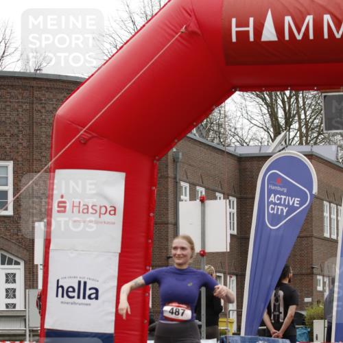 13.04.2025 - Hammer Lauf A. Gomolzig http://msf.ph/oto/7630245 13.04.2025 12:48:01 Ziel 251, 435, 487, 758 meine-sportfotos.de
