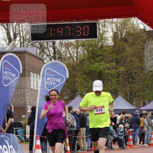 13.04.2025 - Hammer Lauf A. Gomolzig http://msf.ph/oto/7630320 13.04.2025 12:47:28 Ziel 121, 246, 247, 1238, 1839, 1900 meine-sportfotos.de
