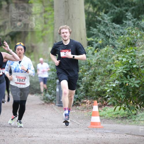 13.04.2025 - Hammer Lauf Jannik Wohlers http://msf.ph/oto/7630445 13.04.2025 12:40:06 Laufen 1009, 1047 meine-sportfotos.de