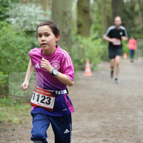 13.04.2025 - Hammer Lauf Jannik Wohlers http://msf.ph/oto/7630514 13.04.2025 12:39:51 Laufen 1123 meine-sportfotos.de