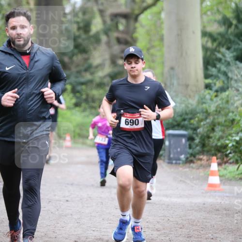 13.04.2025 - Hammer Lauf Jannik Wohlers http://msf.ph/oto/7630568 13.04.2025 12:39:46 Laufen 1123, 690 meine-sportfotos.de