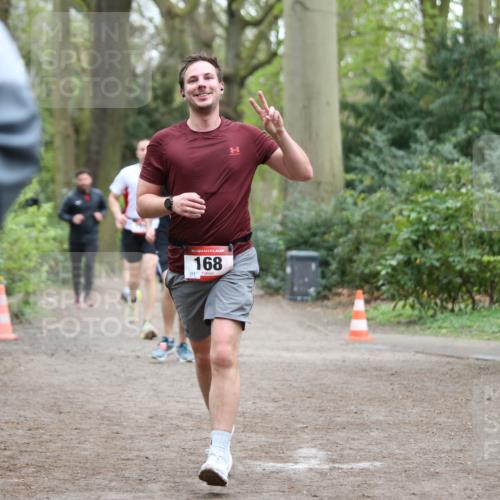 13.04.2025 - Hammer Lauf Jannik Wohlers http://msf.ph/oto/7630628 13.04.2025 12:39:40 Laufen 15, 168, 351 meine-sportfotos.de