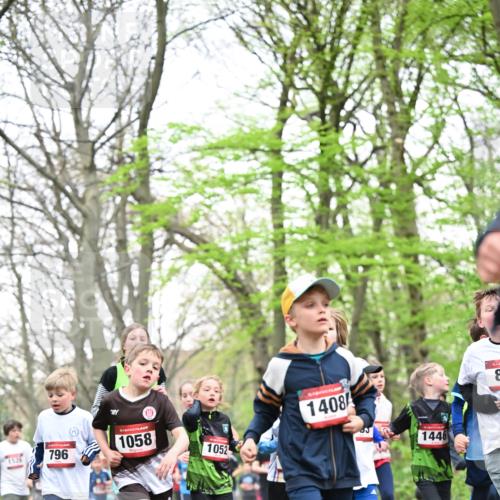 13.04.2025 - Hammer Lauf Dr. Thomas Lammeyer http://msf.ph/oto/7630712 13.04.2025 09:24:20 Laufen 1529, 796, 1058, 1052, 1408, 10, 1446, 8 meine-sportfotos.de
