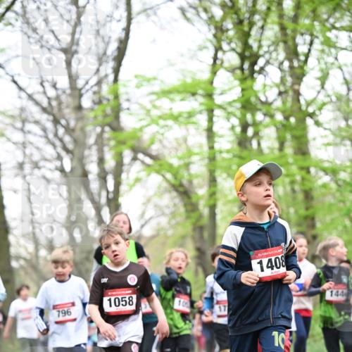 13.04.2025 - Hammer Lauf Dr. Thomas Lammeyer http://msf.ph/oto/7630724 13.04.2025 09:24:20 Laufen 796, 1058, 10, 15, 1408, 103, 144 meine-sportfotos.de