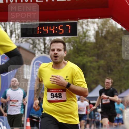 13.04.2025 - Hammer Lauf A. Gomolzig http://msf.ph/oto/7630729 13.04.2025 12:44:56 Ziel 206, 257, 277, 592, 757, 817, 818, 948, 1091, 1287, 1605 meine-sportfotos.de