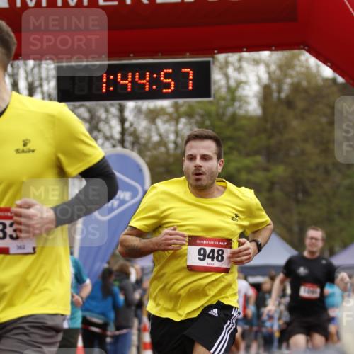 13.04.2025 - Hammer Lauf A. Gomolzig http://msf.ph/oto/7630735 13.04.2025 12:44:56 Ziel 206, 257, 277, 592, 757, 817, 818, 948, 1091, 1287, 1605 meine-sportfotos.de