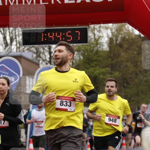 13.04.2025 - Hammer Lauf A. Gomolzig http://msf.ph/oto/7630740 13.04.2025 12:44:55 Ziel 206, 257, 277, 592, 757, 817, 818, 948, 1091, 1287, 1605 meine-sportfotos.de