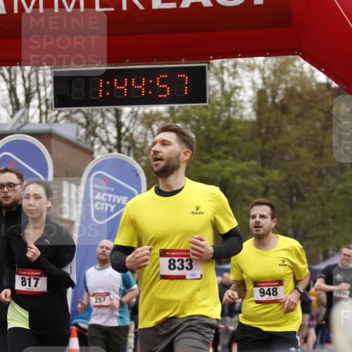 13.04.2025 - Hammer Lauf A. Gomolzig http://msf.ph/oto/7630745 13.04.2025 12:44:55 Ziel 206, 257, 277, 592, 757, 817, 818, 948, 1091, 1287, 1605 meine-sportfotos.de