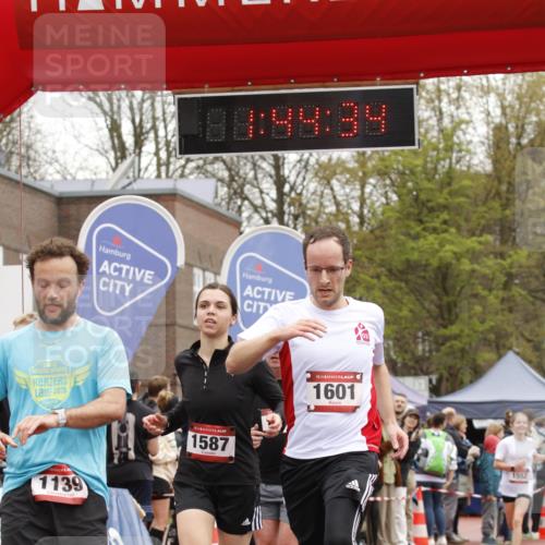 13.04.2025 - Hammer Lauf A. Gomolzig http://msf.ph/oto/7630824 13.04.2025 12:44:32 Ziel 276, 730, 974, 1033, 1139, 1552, 1587, 1601, 1846, 1861, 1865 meine-sportfotos.de