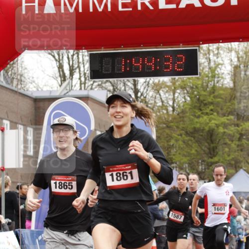 13.04.2025 - Hammer Lauf A. Gomolzig http://msf.ph/oto/7630831 13.04.2025 12:44:30 Ziel 276, 730, 974, 1033, 1139, 1552, 1587, 1601, 1861, 1865 meine-sportfotos.de
