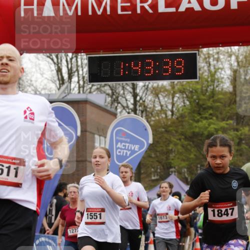 13.04.2025 - Hammer Lauf A. Gomolzig http://msf.ph/oto/7630992 13.04.2025 12:43:38 Ziel 863, 958, 1272, 1551, 1576, 1578, 1611, 1612, 1613, 1847, 1866, 1868, 1883, 1935, 1995 meine-sportfotos.de
