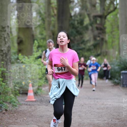 13.04.2025 - Hammer Lauf Jannik Wohlers http://msf.ph/oto/7631101 13.04.2025 12:38:52 Laufen 15, 947 meine-sportfotos.de