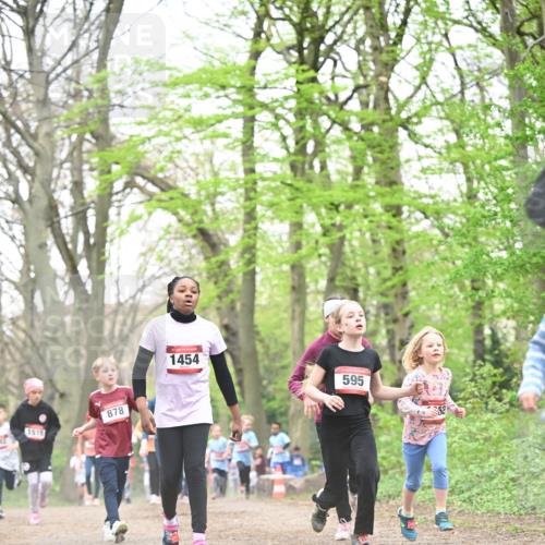13.04.2025 - Hammer Lauf Dr. Thomas Lammeyer http://msf.ph/oto/7631152 13.04.2025 09:24:36 Laufen 1518, 878, 1454, 595 meine-sportfotos.de