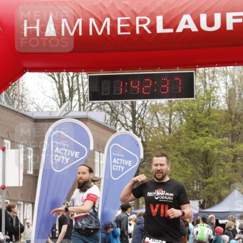 13.04.2025 - Hammer Lauf A. Gomolzig http://msf.ph/oto/7631237 13.04.2025 12:42:35 Ziel 293, 1047, 1953 meine-sportfotos.de