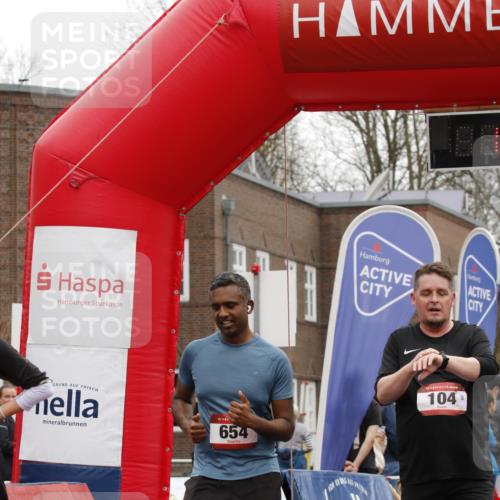 13.04.2025 - Hammer Lauf A. Gomolzig http://msf.ph/oto/7631474 13.04.2025 12:41:31 Ziel 104, 164, 654, 683, 1614, 1766, 1793, 1931, 1996 meine-sportfotos.de