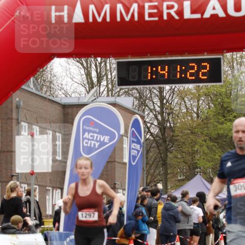13.04.2025 - Hammer Lauf A. Gomolzig http://msf.ph/oto/7631511 13.04.2025 12:41:20 Ziel 242, 309, 1297, 1963 meine-sportfotos.de