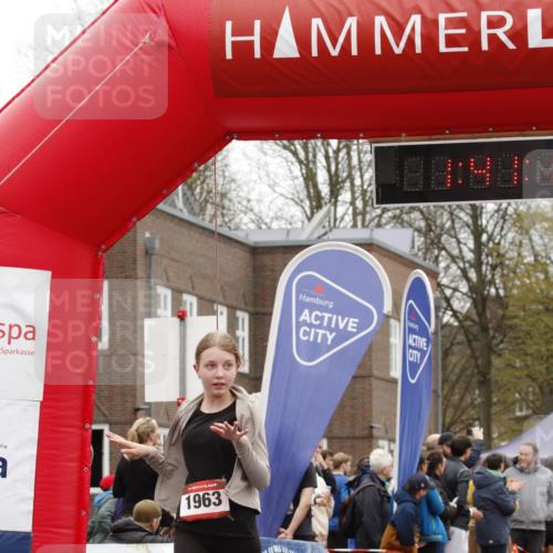 13.04.2025 - Hammer Lauf A. Gomolzig http://msf.ph/oto/7631521 13.04.2025 12:41:16 Ziel 242, 309, 1297, 1963 meine-sportfotos.de