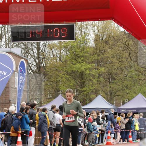 13.04.2025 - Hammer Lauf A. Gomolzig http://msf.ph/oto/7631560 13.04.2025 12:41:08 Ziel 1125 meine-sportfotos.de