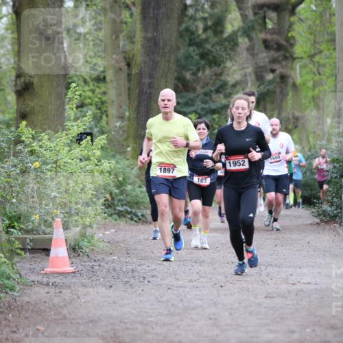 13.04.2025 - Hammer Lauf Jannik Wohlers http://msf.ph/oto/7631575 13.04.2025 12:37:46 Laufen 1897, 103, 1952, 1600 meine-sportfotos.de