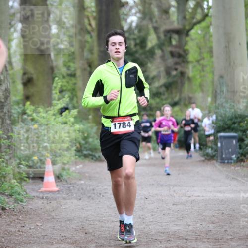 13.04.2025 - Hammer Lauf Jannik Wohlers http://msf.ph/oto/7631621 13.04.2025 12:37:39 Laufen 1784 meine-sportfotos.de