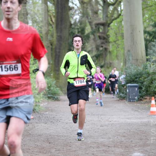 13.04.2025 - Hammer Lauf Jannik Wohlers http://msf.ph/oto/7631625 13.04.2025 12:37:38 Laufen 1566, 1784, 1967 meine-sportfotos.de