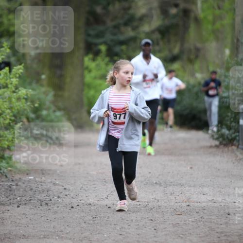 13.04.2025 - Hammer Lauf Jannik Wohlers http://msf.ph/oto/7631631 13.04.2025 12:59:40 Laufen 977 meine-sportfotos.de
