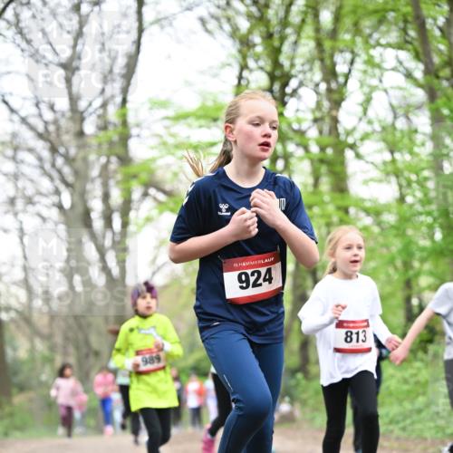 13.04.2025 - Hammer Lauf Dr. Thomas Lammeyer http://msf.ph/oto/7631759 13.04.2025 09:24:58 Laufen 989, 15, 924, 813 meine-sportfotos.de