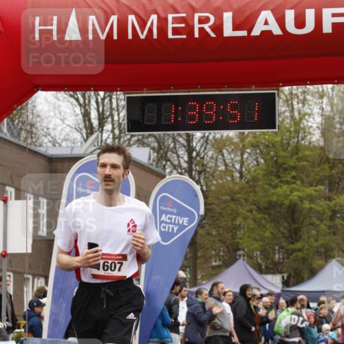 13.04.2025 - Hammer Lauf A. Gomolzig http://msf.ph/oto/7631791 13.04.2025 12:39:49 Ziel 361, 995, 1087, 1586, 1600, 1607, 1957 meine-sportfotos.de