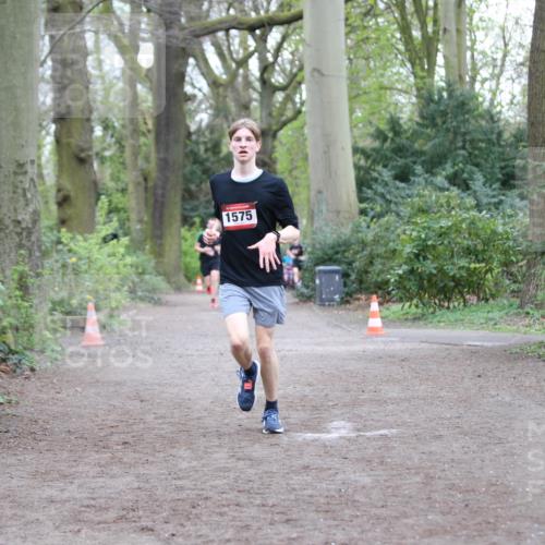 13.04.2025 - Hammer Lauf Jannik Wohlers http://msf.ph/oto/7631878 13.04.2025 12:37:02 Laufen 1575 meine-sportfotos.de