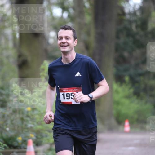 13.04.2025 - Hammer Lauf Jannik Wohlers http://msf.ph/oto/7631893 13.04.2025 10:28:40 Laufen 15, 195 meine-sportfotos.de