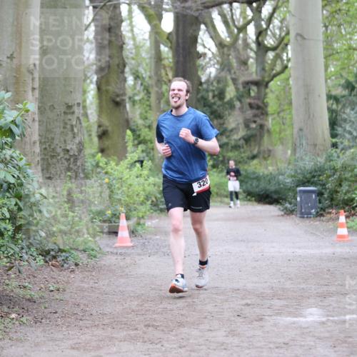 13.04.2025 - Hammer Lauf Jannik Wohlers http://msf.ph/oto/7631943 13.04.2025 12:58:15 Laufen 320 meine-sportfotos.de