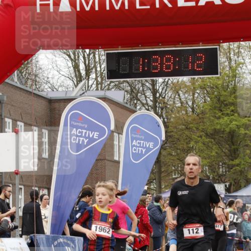 13.04.2025 - Hammer Lauf A. Gomolzig http://msf.ph/oto/7632003 13.04.2025 12:38:10 Ziel 112, 245, 267, 591, 617, 1962 meine-sportfotos.de