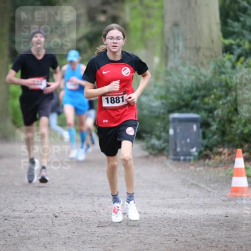 13.04.2025 - Hammer Lauf Jannik Wohlers http://msf.ph/oto/7632008 13.04.2025 12:36:52 Laufen 15, 1881 meine-sportfotos.de