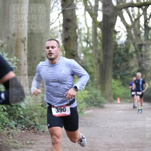 13.04.2025 - Hammer Lauf Jannik Wohlers http://msf.ph/oto/7632067 13.04.2025 10:28:04 Laufen 390 meine-sportfotos.de