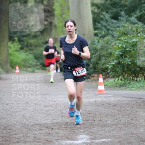 13.04.2025 - Hammer Lauf Jannik Wohlers http://msf.ph/oto/7632093 13.04.2025 12:36:42 Laufen 8, 15, 1220 meine-sportfotos.de