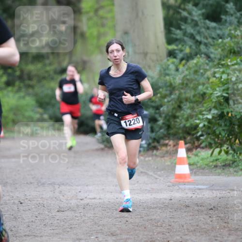 13.04.2025 - Hammer Lauf Jannik Wohlers http://msf.ph/oto/7632112 13.04.2025 12:36:40 Laufen 1220 meine-sportfotos.de