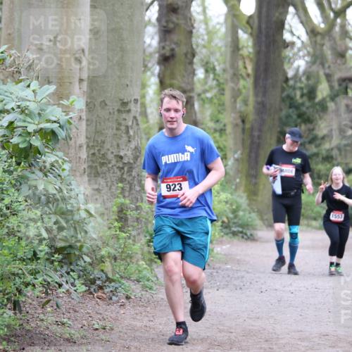 13.04.2025 - Hammer Lauf Jannik Wohlers http://msf.ph/oto/7632150 13.04.2025 12:57:21 Laufen 923, 1553 meine-sportfotos.de