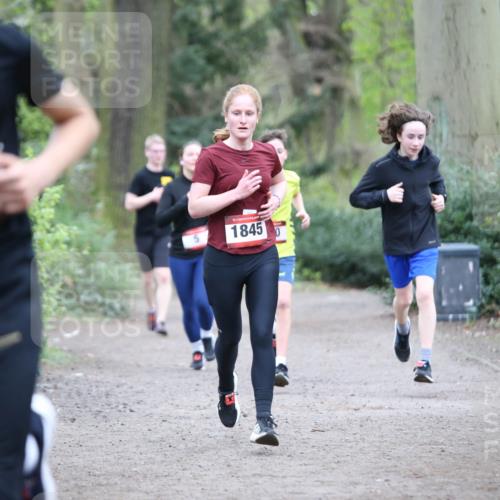 13.04.2025 - Hammer Lauf Jannik Wohlers http://msf.ph/oto/7632176 13.04.2025 12:36:31 Laufen 80, 15, 1845 meine-sportfotos.de