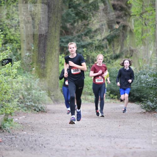 13.04.2025 - Hammer Lauf Jannik Wohlers http://msf.ph/oto/7632209 13.04.2025 12:36:26 Laufen 380, 1845 meine-sportfotos.de