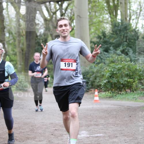13.04.2025 - Hammer Lauf Jannik Wohlers http://msf.ph/oto/7632216 13.04.2025 12:57:11 Laufen 1035, 920, 15, 191 meine-sportfotos.de